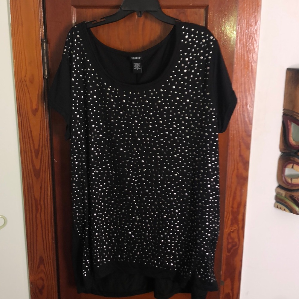 Size 3 torrid tshirt